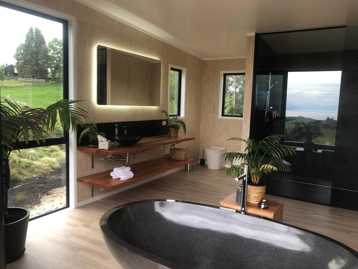 Whakaipo Bay Cabin Retreat تاوبو المظهر الخارجي الصورة